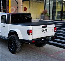 جیپ گلادیەتەر